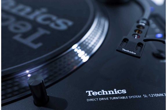 Technics SL-1210 MK7 DJ Turntable image 6