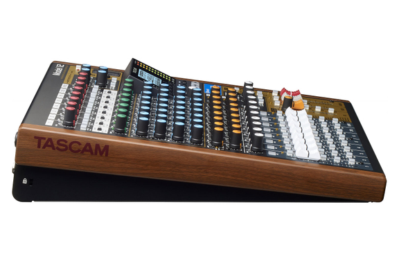 Tascam Model 12 Kopfhörer Set image 6
