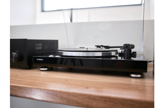 Yamaha TT-S303 Turntable Black image 6