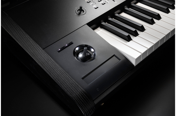 Korg Kronos 88 (2025) image 6