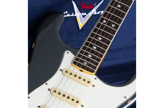 Fender Custom Shop 1967 Stratocaster Relic Aged Charcoal Frost Metallic image 6