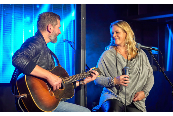 Bose L1 Pro16 Portable Line Array System image 7