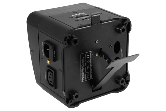 Eurolite LED TL-4 QCL RGB+UV Trusslight image 7