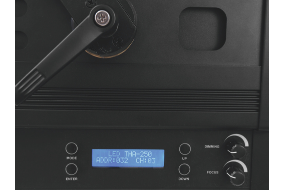 Ensemble Eurolite 4x LED THA-250F + Case image 7