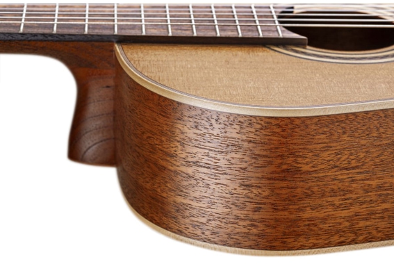 La Mancha Rubi CM Armrest Edition image 7