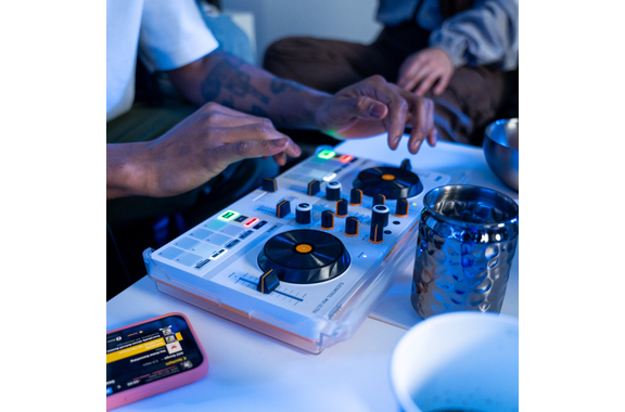 Hercules DJControl Mix Ultra image 7