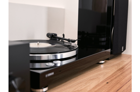 Yamaha TT-S303 Turntable Black image 7