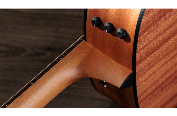 Taylor 117e image 7