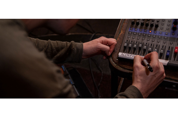 Zoom LiveTrak L-8 image 7