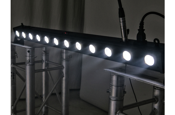 Barra LED Eurolite Bar-12 QCL RGBW image 7