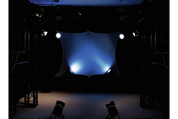 Eurolite LED Theatre COB 200 WW image 8