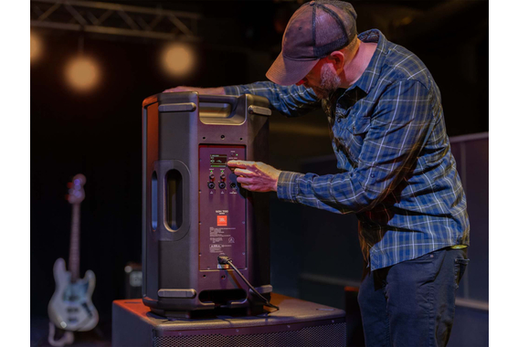 Subwoofer Actif JBL EON718S image 8