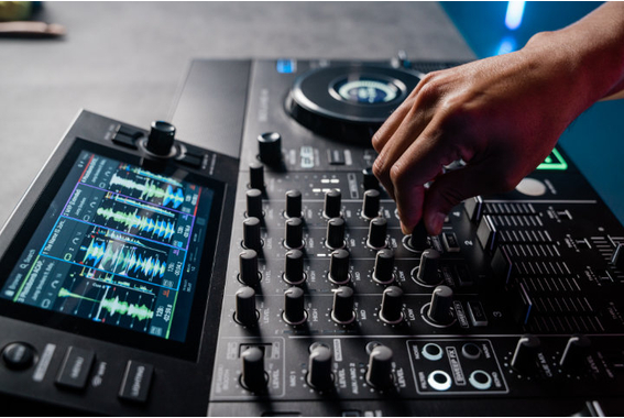 Denon DJ SC Live 4  - Retoure (Zustand: wie neu) image 8