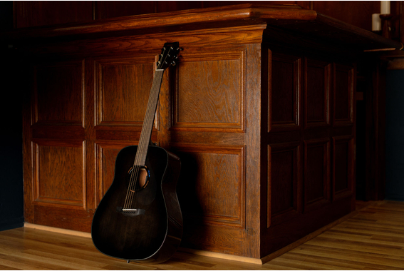 Yamaha TAG1 E Translucent Black image 8