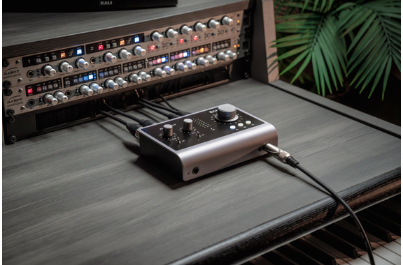 Audient iD14 MKII image 8
