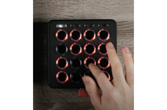 DJ Techtools MIDI Fighter 3D nero image 8