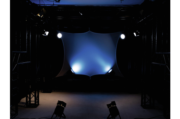 Eurolite LED Theatre COB 200 WW image 8