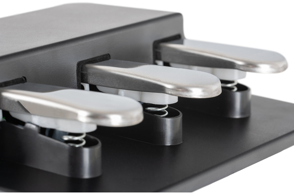 Yamaha DGX-670 B Portable Piano Nero Set Pedali image 8