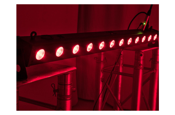 Eurolite LED BAR-12 QCL RGBA Striscia image 8