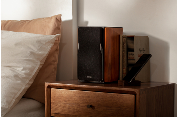 Système d'enceintes Edifier R1380T aspect bois avec ensemble de pieds image 8