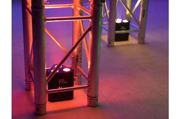 Eurolite Akku TL-3 QCL RGB+UV Trusslight image 8