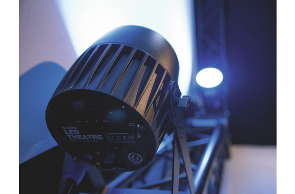 Eurolite LED Theatre COB 200 RGB+WW 2-Pack image 8