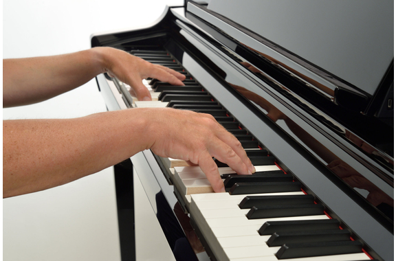 Yamaha CSP 275 PE Piano Digital negro brillante image 8