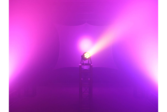 Eurolite PAR IP Alimenté Par Batterie 7 QCL CRMX MK2 image 9