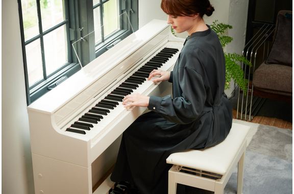 Casio Celviano AP-S450 WE Digitalpiano bianco Set image 9