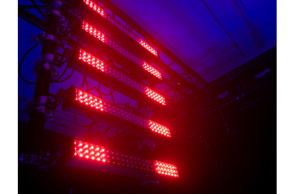 Eurolite LED PIX-72 RGB Bar + Floorstand Set image 9