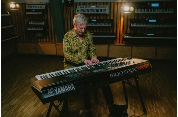 Yamaha Montage M8x Synthesizer image 9